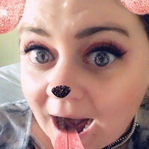 Meet your Posher, Jenna